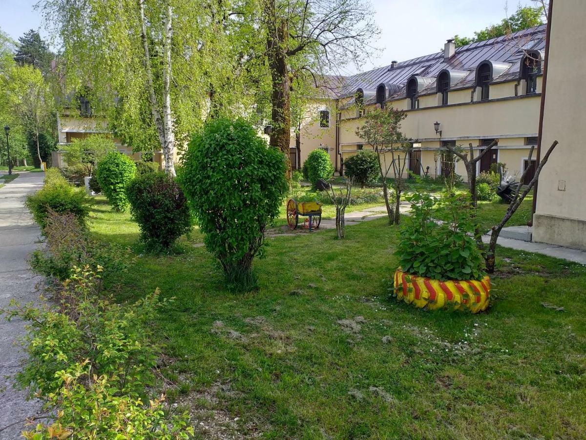 Апартаменты Apartman Donji Kraj Цетине Экстерьер фото